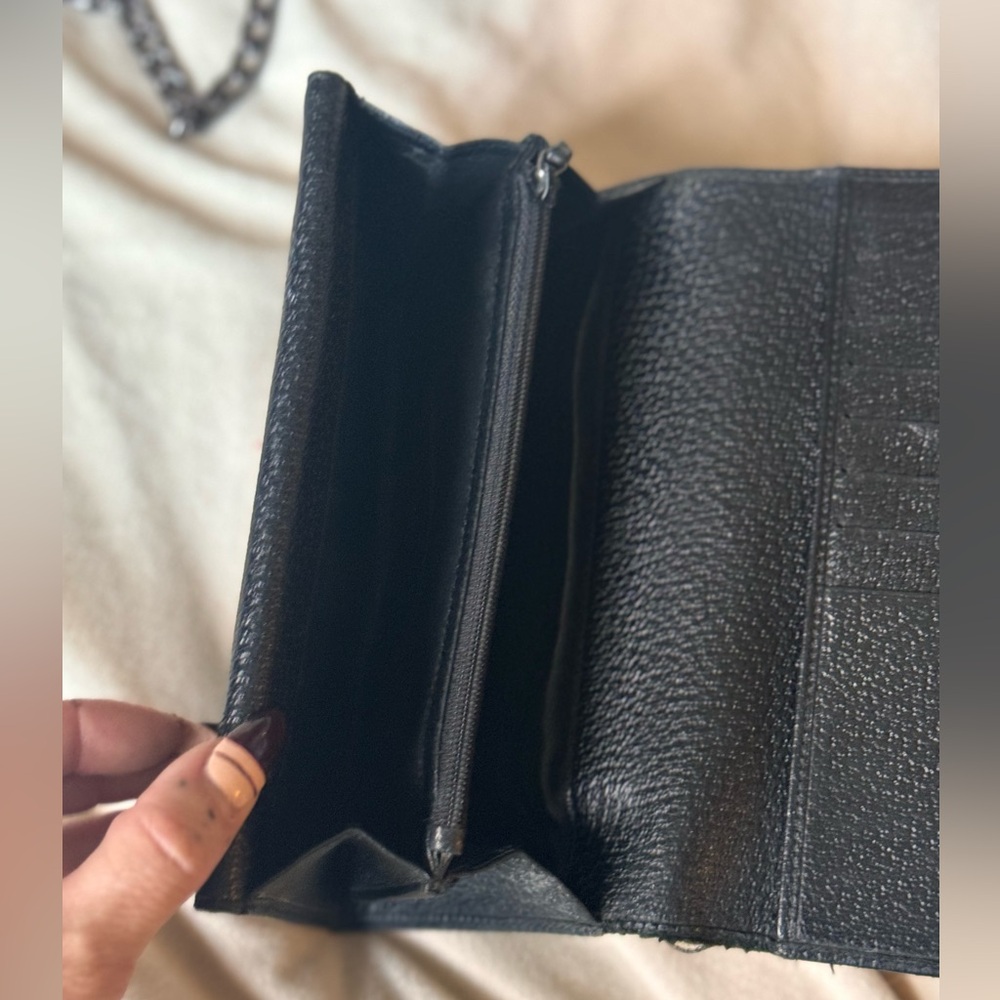Gucci Monogram Wallet/Crossbody with 42” gunmetal chain - Picture 9 of 10